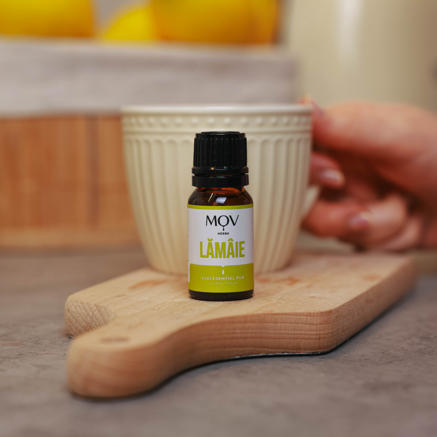 Ulei_esential_de_lamaie_Mov_Herbs